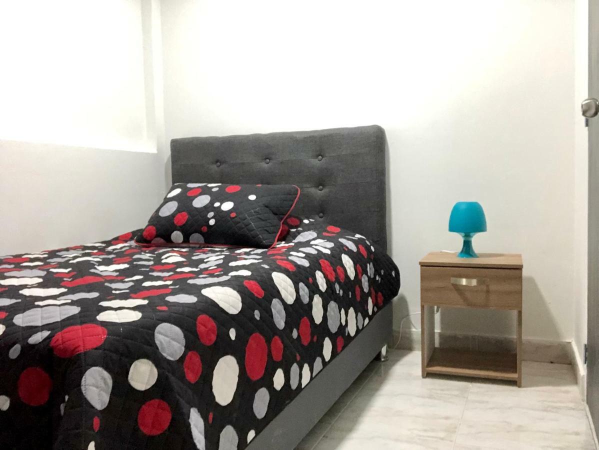 Aloha Hostel Богота Екстер'єр фото